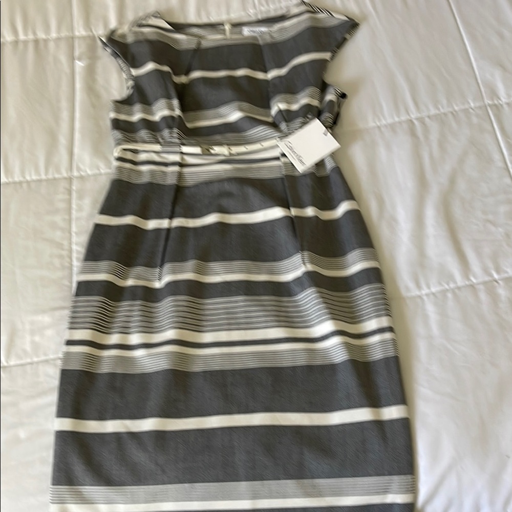 Calvin Klein Gray and White Pleated Sheath Dress